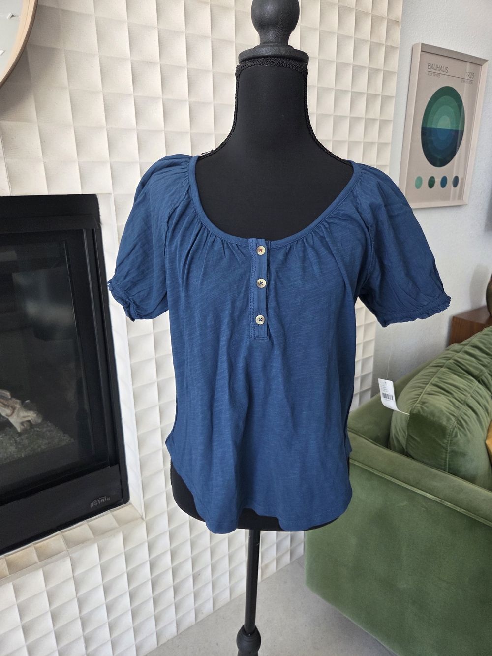 Pilcro Anthropologie Indigo Scoop Neck Button Front Short Sleeve Top NWT, Medium
